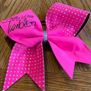 Cheer bow